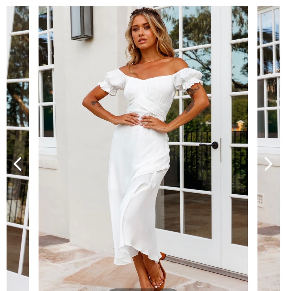 Selfie Leslie linka off-shoulder tie back midi dress